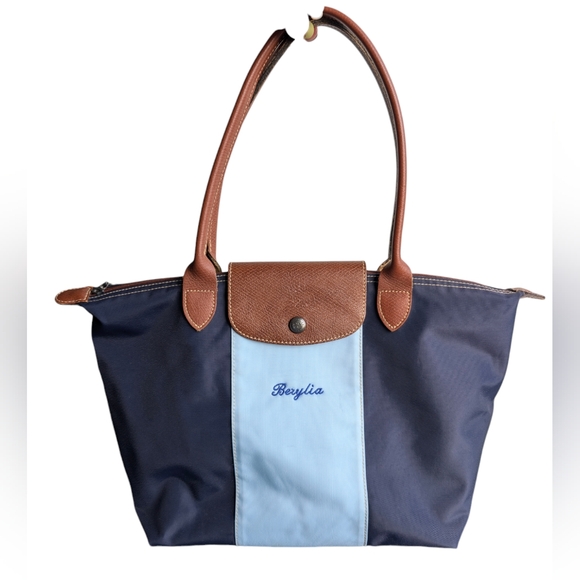 Longchamp Handbags - Longchamp Le pliage medium size bag